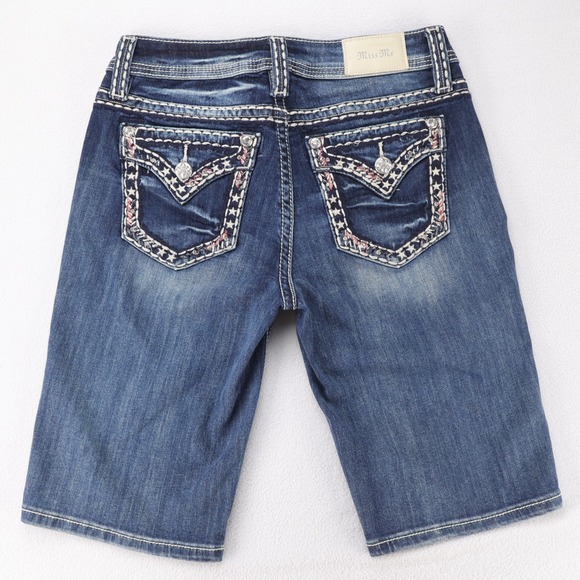 Miss Me Curvy Bermuda Denim Shorts Womens 27 Blue Star Rhinestone (Actual 30) - Picture 2 of 6
